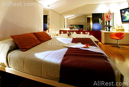 Hotel Cram 8